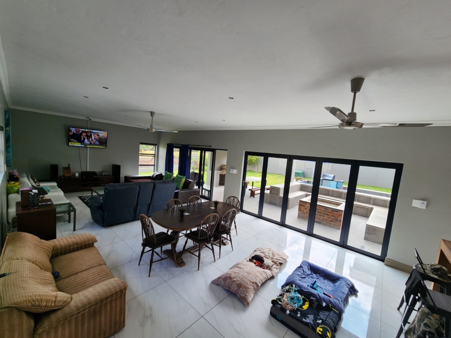 3 Bedroom Property for Sale in Leloko Lifestyle Estate North West